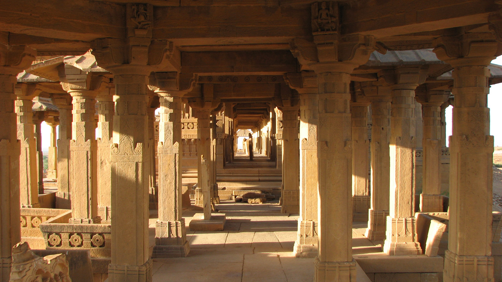 Cénotaphe de Bara Bagh